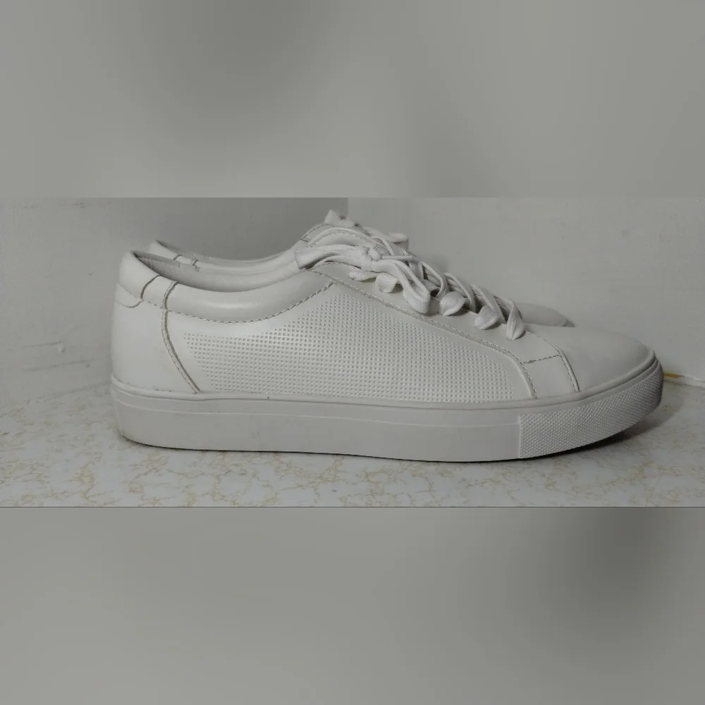 Nordstrom Rack Ortholite Women's Lace Up Sneakers Size (8.5)